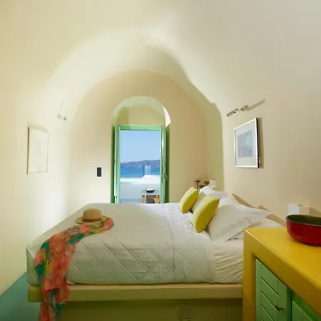 24k Caldera Suites